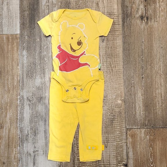 Disney Baby Winnie The Pooh Onesie and Pant Set - Picture 2 of 2